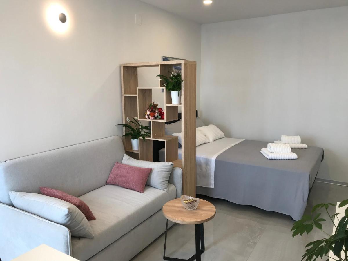 Sweet Dreams - Studio Apartment ドゥブロブニク エクステリア 写真